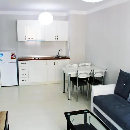 Stamopolu Lux с изглед към морето 프리모르스코