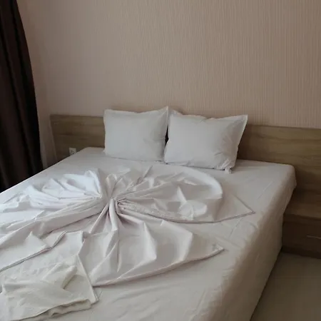 Stamopolu Lux с изглед към морето 호텔 프리모르스코