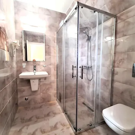 Stamopolu Lux с изглед към морето 프리모르스코