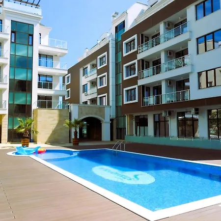 Stamopolu Lux с изглед към морето 호텔 프리모르스코
