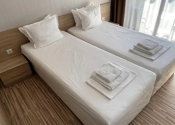 Hotel Stamopolu Lux с изглед към морето Primorsko
